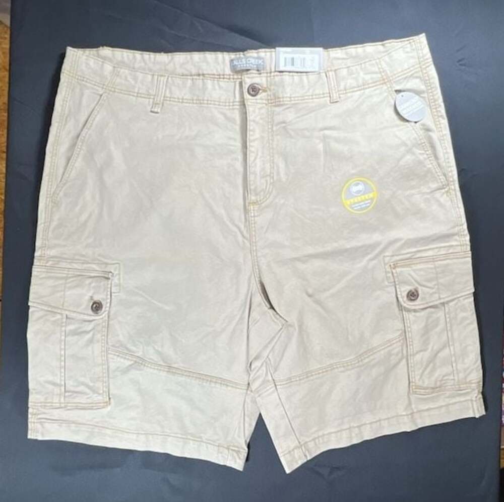 Falls Creek Men's Cargo Shorts Size 46 Tan Stretch 10 Inch Inseam